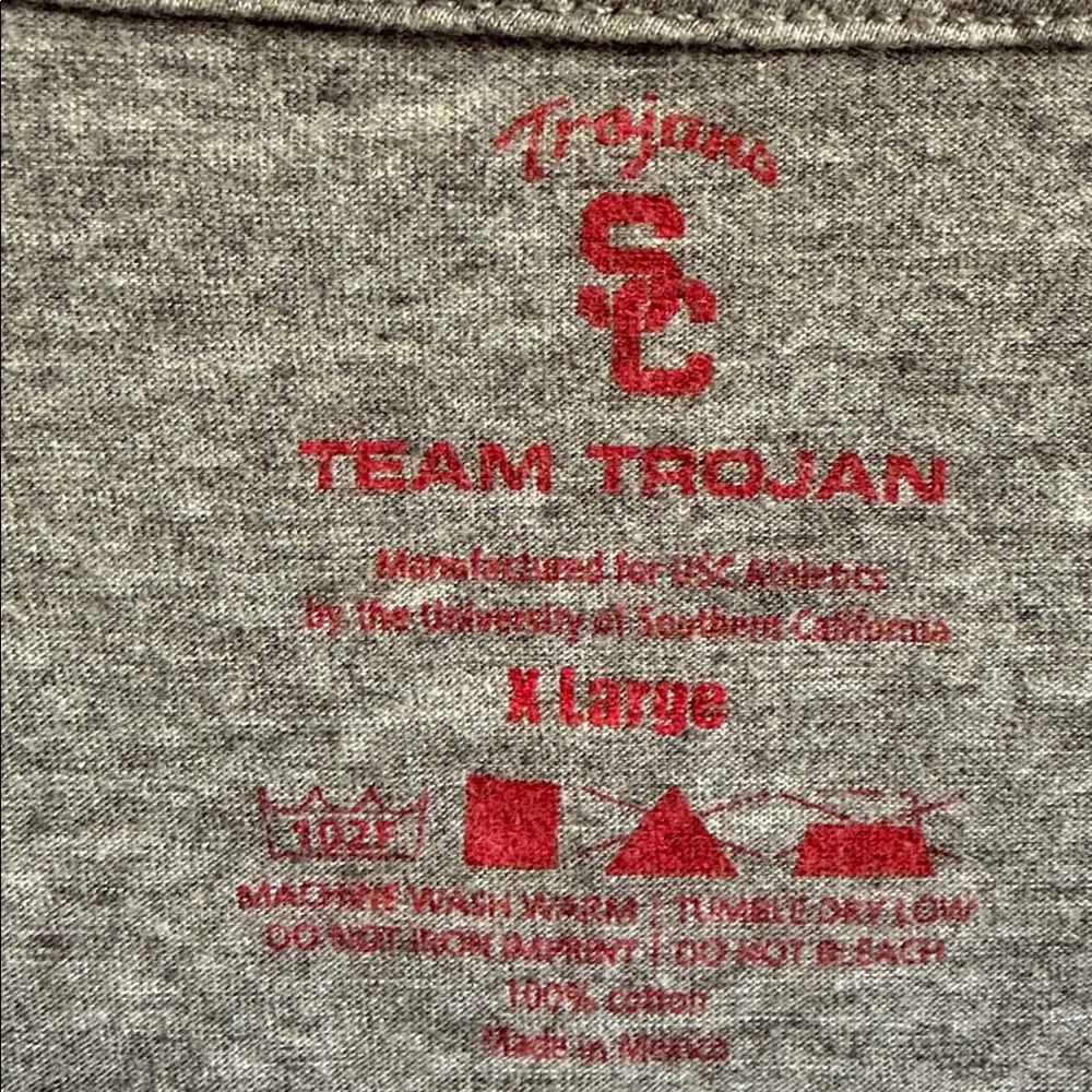 USC Mom Team Trojan XL Fits Like Medium - Picture 3 of 4
